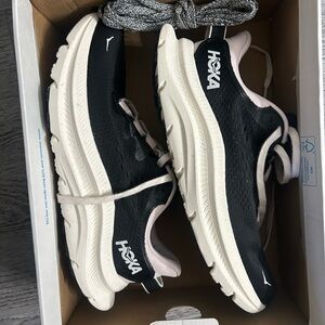 HOKA Wmns Kawana 2 'Obsidian Alabaster'